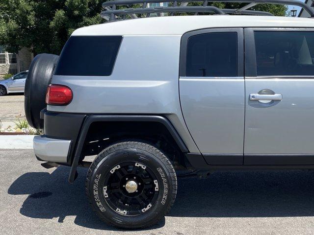 used 2009 Toyota FJ Cruiser car, priced at $18,495