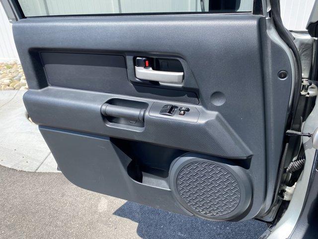 used 2009 Toyota FJ Cruiser car, priced at $18,495