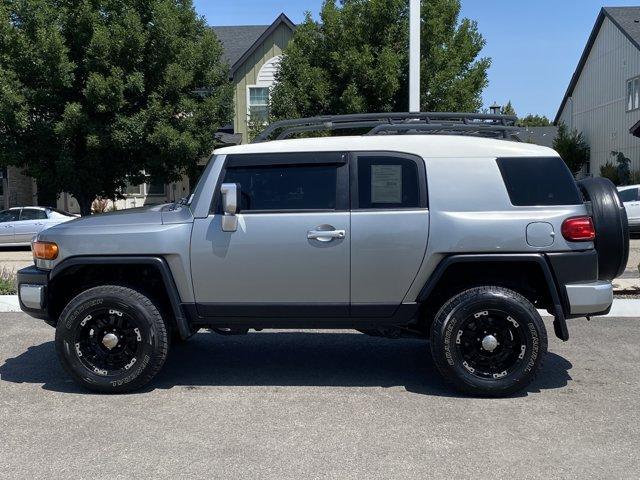used 2009 Toyota FJ Cruiser car, priced at $18,495