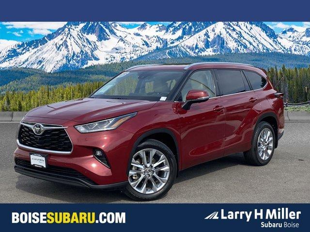 used 2024 Toyota Highlander car, priced at $46,493