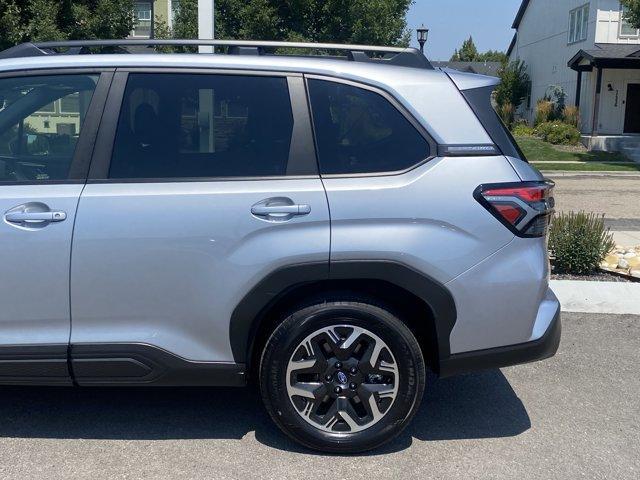 new 2025 Subaru Forester car, priced at $35,998