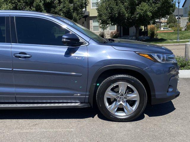used 2018 Toyota Highlander Hybrid car, priced at $23,982