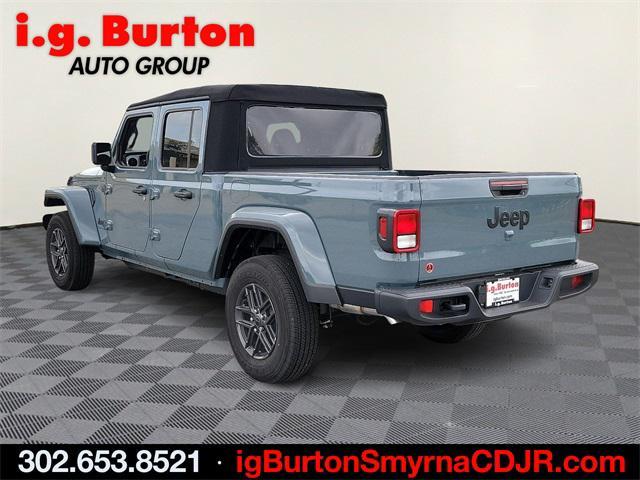 new 2024 Jeep Gladiator car, priced at $46,555