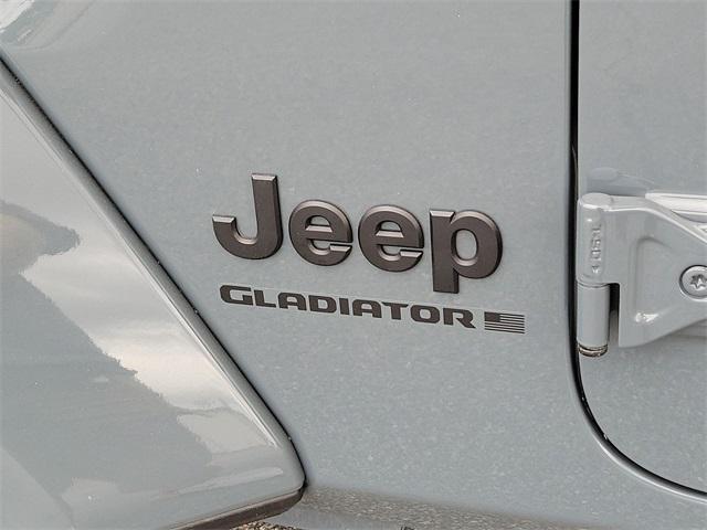 new 2024 Jeep Gladiator car, priced at $46,555