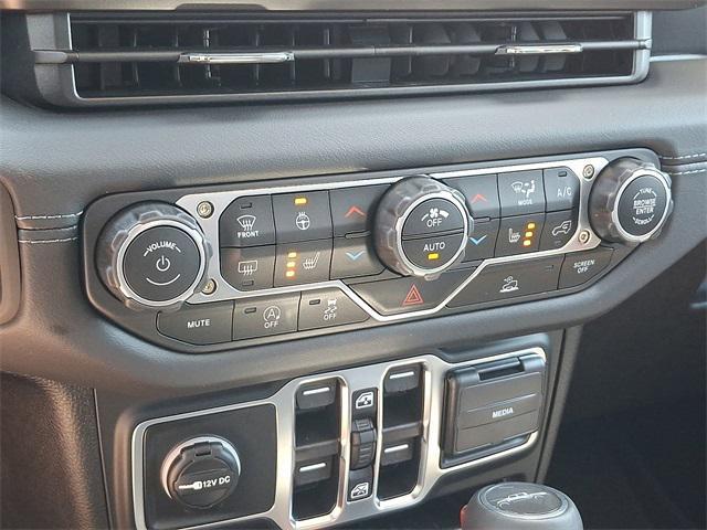 new 2025 Jeep Gladiator car, priced at $49,710