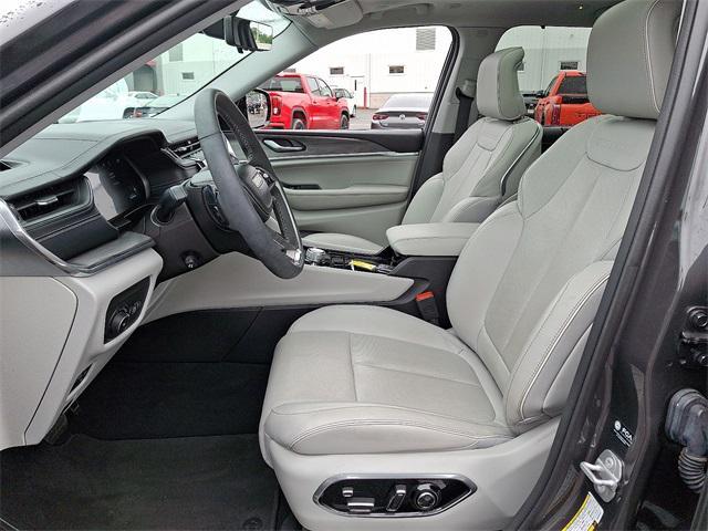 used 2023 Jeep Grand Cherokee car, priced at $46,995