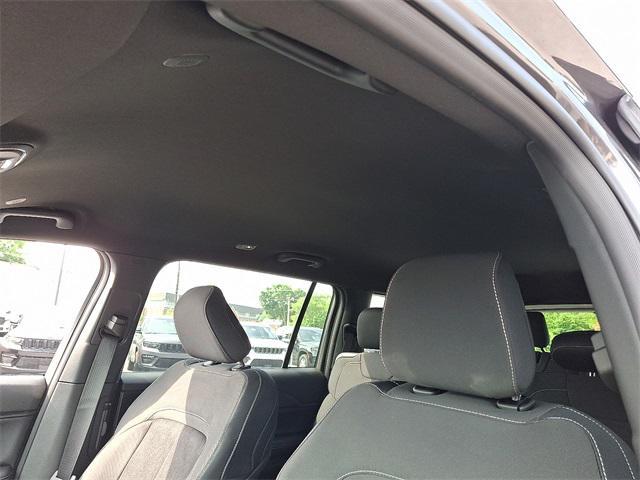 new 2025 Jeep Grand Cherokee L car, priced at $42,536
