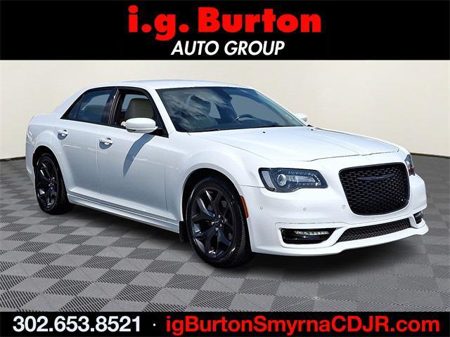 used 2022 Chrysler 300 car, priced at $24,995