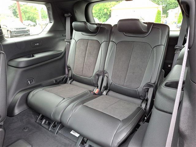 new 2025 Jeep Grand Cherokee L car, priced at $44,365