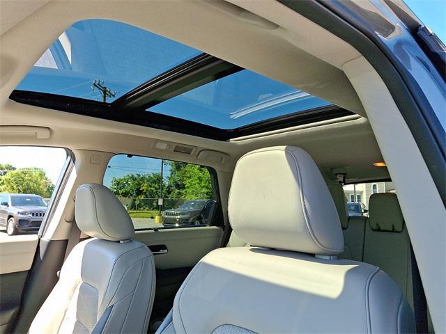 used 2022 Nissan Pathfinder car, priced at $36,599