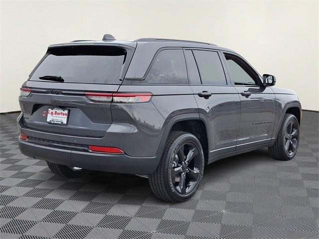 new 2025 Jeep Grand Cherokee car, priced at $45,062