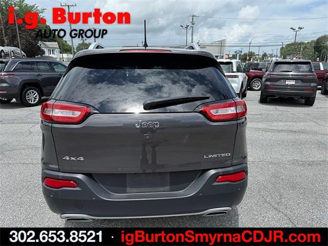 used 2018 Jeep Cherokee car