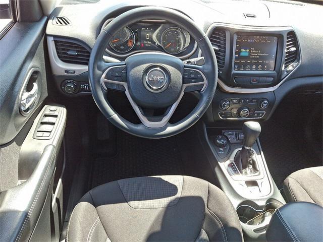 used 2015 Jeep Cherokee car, priced at $14,995