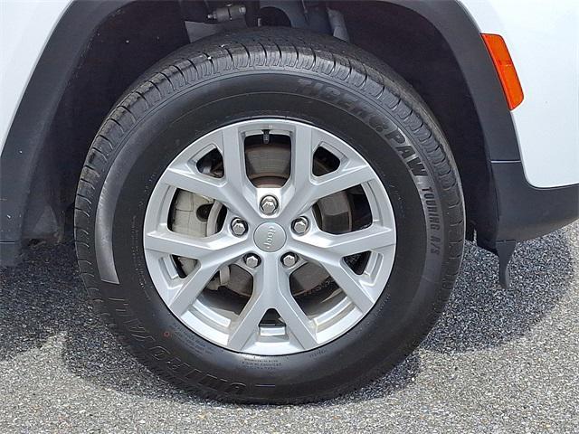 used 2023 Jeep Grand Cherokee car, priced at $33,995