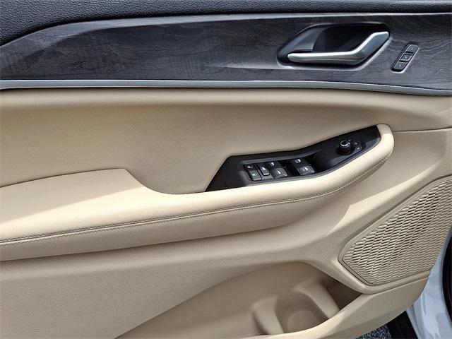 used 2023 Jeep Grand Cherokee car, priced at $33,995