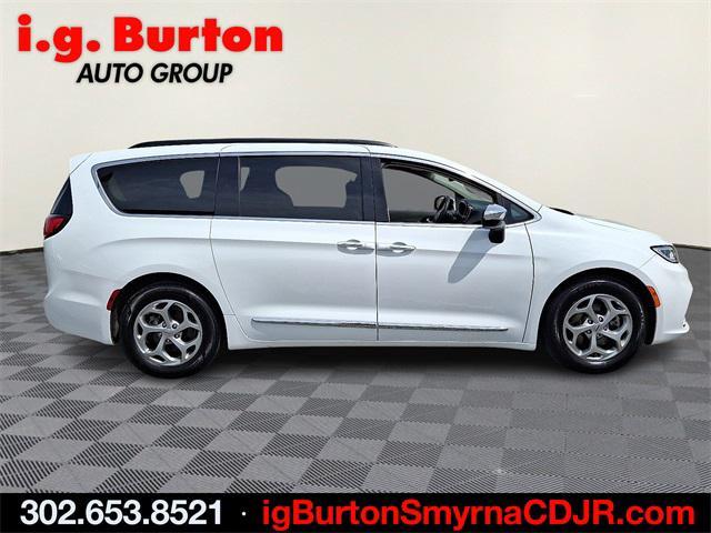 used 2023 Chrysler Pacifica car, priced at $33,599