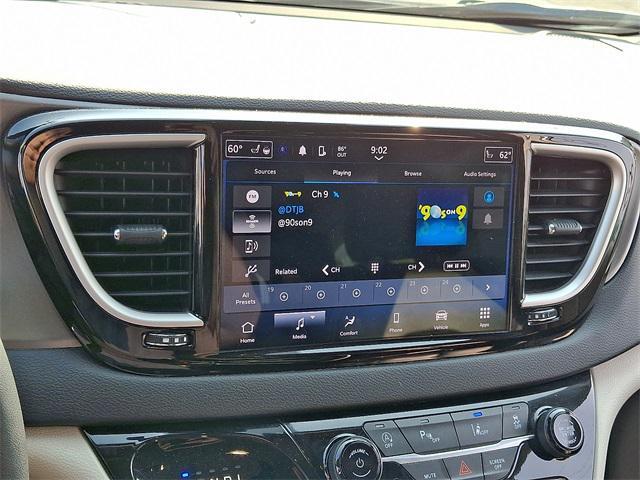 used 2023 Chrysler Pacifica car, priced at $26,995
