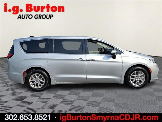 used 2023 Chrysler Pacifica car, priced at $26,995