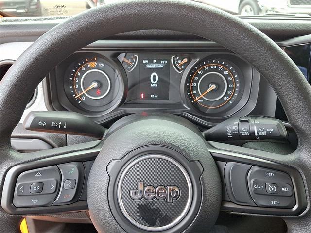 new 2025 Jeep Wrangler car, priced at $40,631