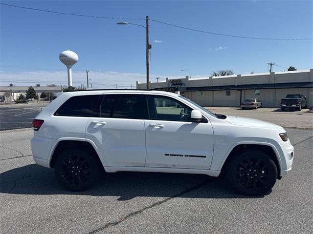 used 2022 Jeep Grand Cherokee car, priced at $28,995