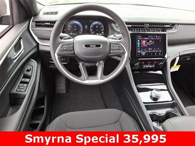 new 2025 Jeep Grand Cherokee car, priced at $38,848