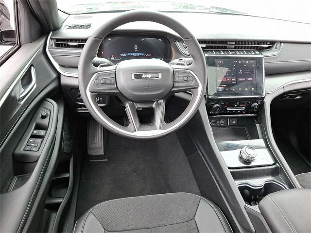 new 2025 Jeep Grand Cherokee L car, priced at $44,925