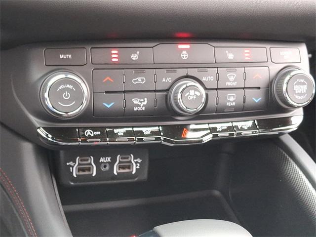 new 2025 Dodge Durango car, priced at $39,817