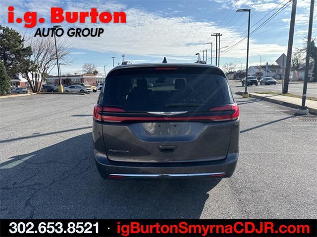 used 2022 Chrysler Pacifica car, priced at $25,995