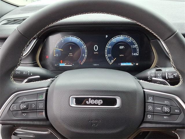 used 2024 Jeep Grand Cherokee car, priced at $36,995
