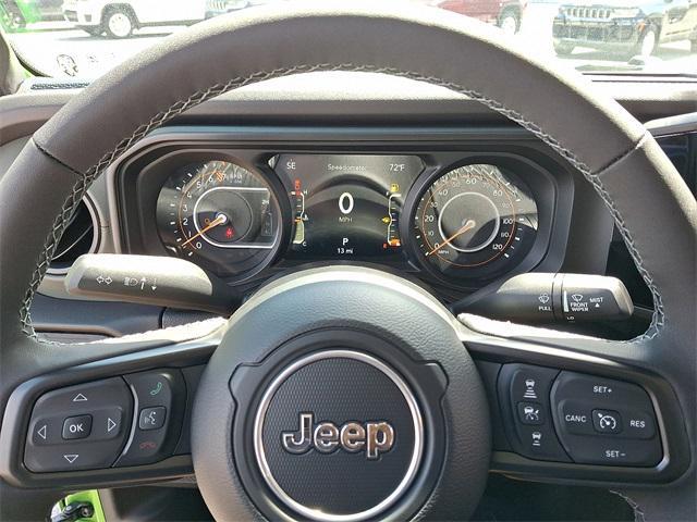 new 2025 Jeep Gladiator car, priced at $56,569