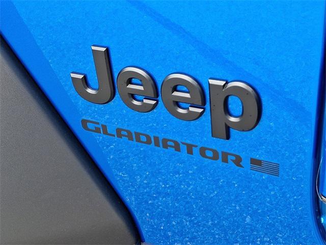 new 2025 Jeep Gladiator car, priced at $40,842