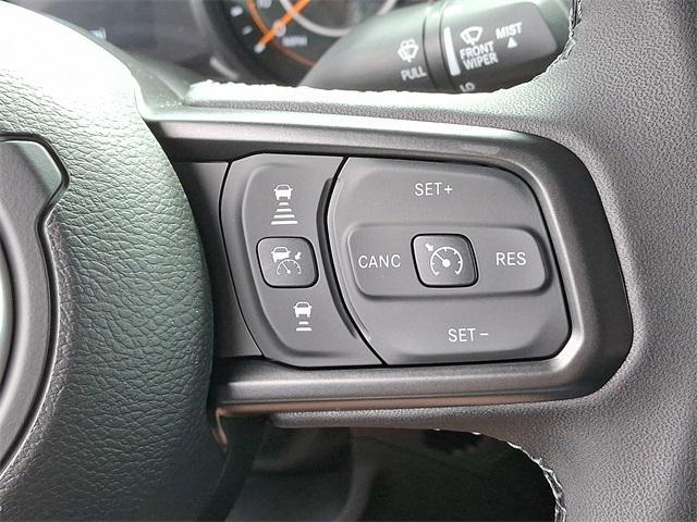 new 2025 Jeep Gladiator car, priced at $40,842