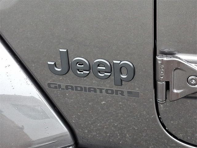 new 2025 Jeep Gladiator car, priced at $49,410