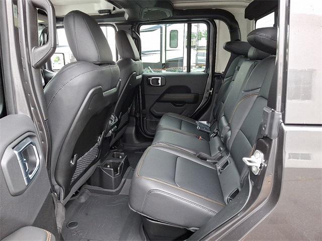 new 2025 Jeep Gladiator car, priced at $49,410