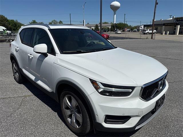 used 2019 Volvo XC40 car, priced at $23,995