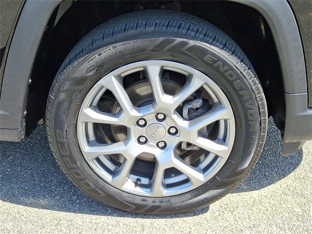 used 2022 Jeep Compass car, priced at $23,995