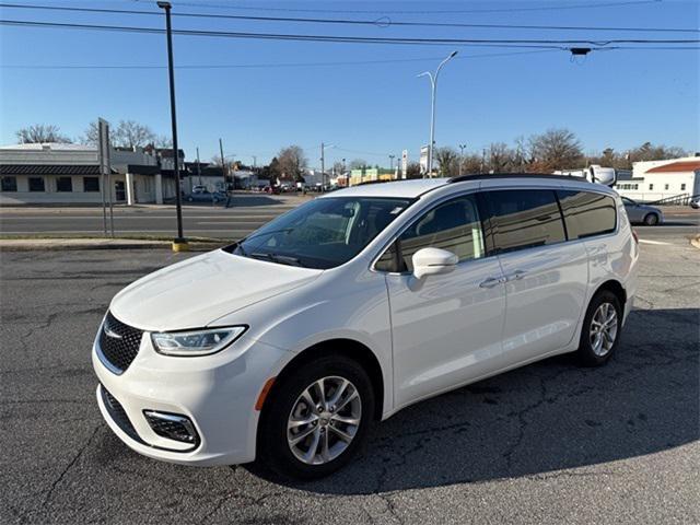 used 2021 Chrysler Pacifica car, priced at $24,995