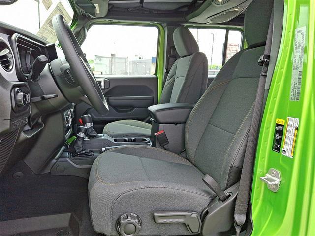 new 2025 Jeep Wrangler car, priced at $37,383