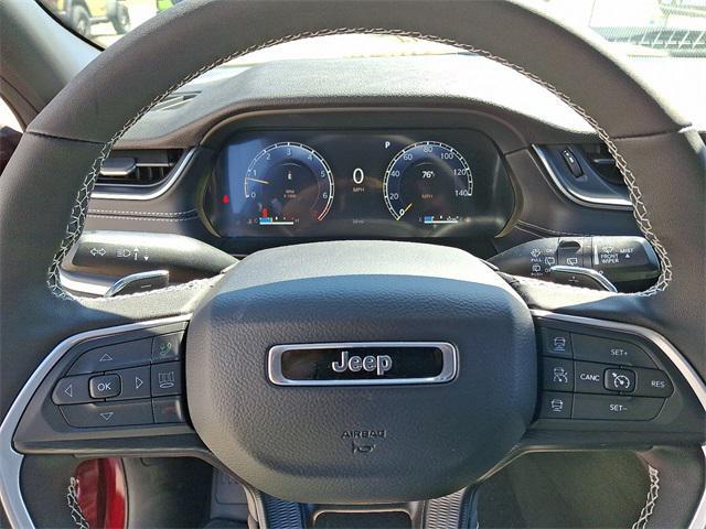 new 2025 Jeep Grand Cherokee car, priced at $48,641