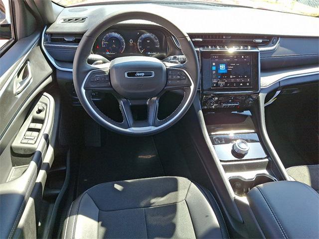 new 2025 Jeep Grand Cherokee car, priced at $48,641