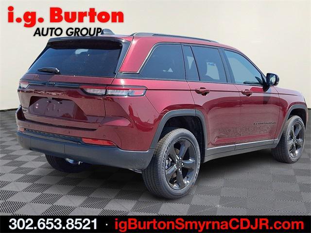new 2025 Jeep Grand Cherokee car, priced at $43,910