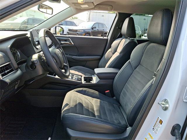 used 2023 Mitsubishi Outlander car, priced at $26,995