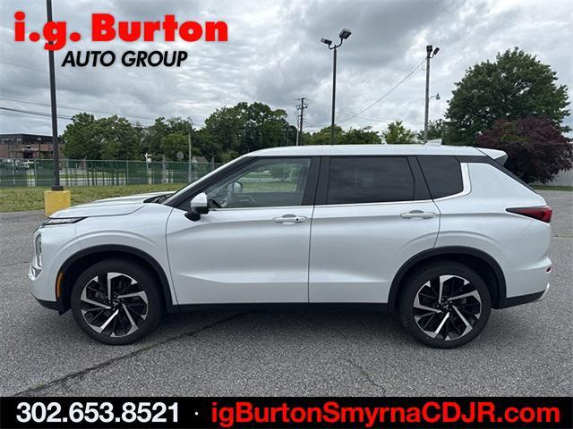 used 2023 Mitsubishi Outlander car, priced at $27,599