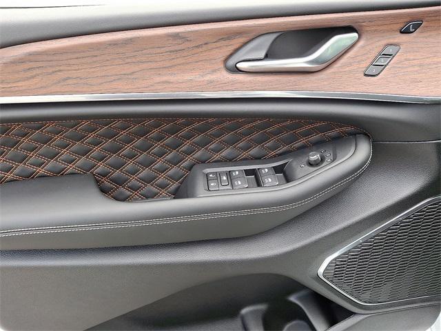 new 2025 Jeep Grand Cherokee L car, priced at $63,246