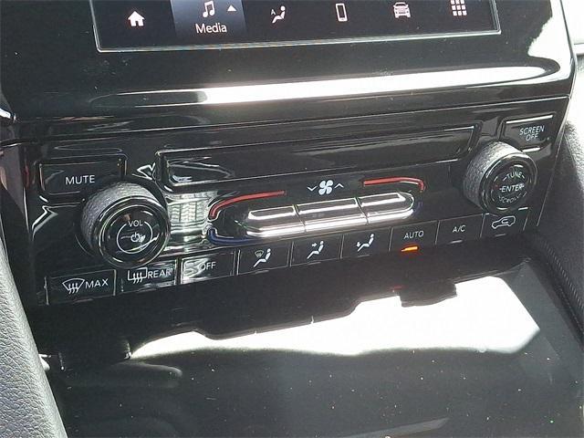 new 2025 Jeep Grand Cherokee car, priced at $37,502