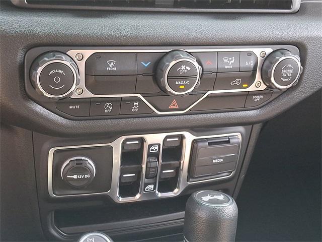 new 2025 Jeep Wrangler car, priced at $44,150