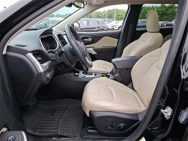 used 2018 Jeep Cherokee car, priced at $18,995