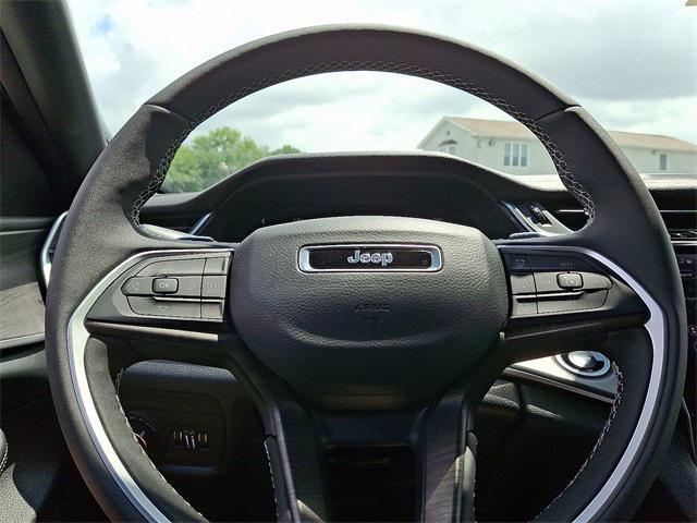 new 2025 Jeep Grand Cherokee L car, priced at $50,850
