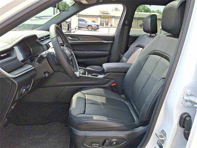 new 2025 Jeep Grand Cherokee L car, priced at $53,388