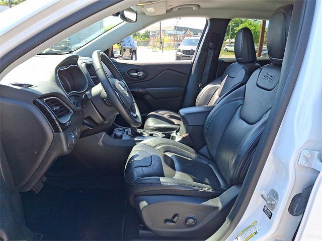 used 2023 Jeep Cherokee car, priced at $25,599